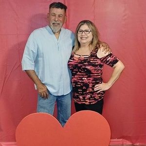 Meet your Posher, Dee